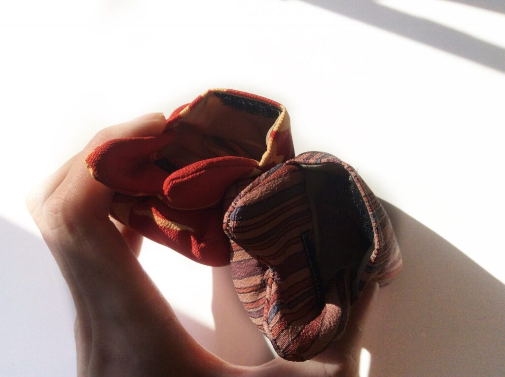 猫ちゃんパスケース　和柄　着物リメイク　和小物　ハギレ活用