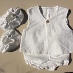 子供幼児のボタンかけ練習は何歳から？洋服を自分で着始めるタイミングとは？