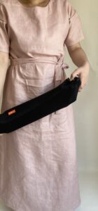 ピンク麻ワンピース　ミニマルワークスハンガーラック　軽量　ケース　コンパクト