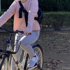 万能ブラウス夏も使える麻リネンの長袖トップスの魅力と紫外線対策