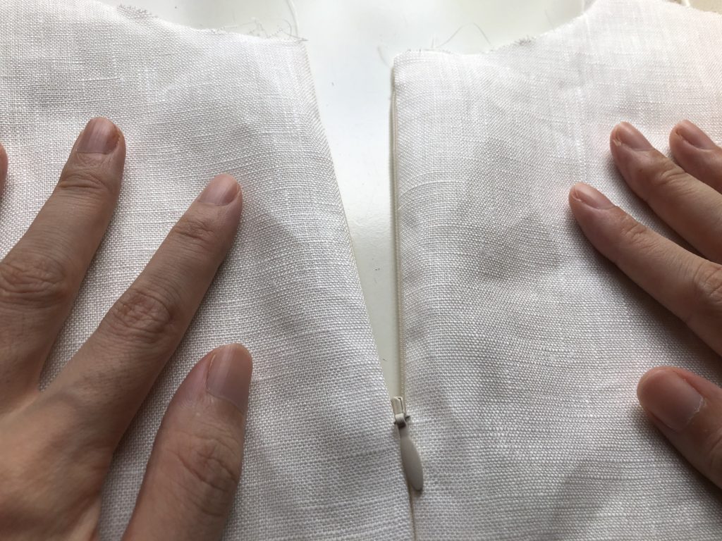 コンシールファスナーの特徴　利用法