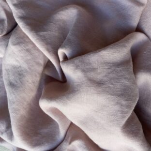 麻/リネン素材の洋服がチクチクする理由と改善対処法