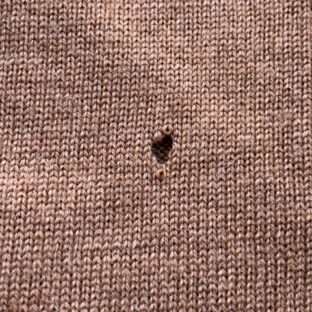 セーターのホツレを簡単に直す方法とは？