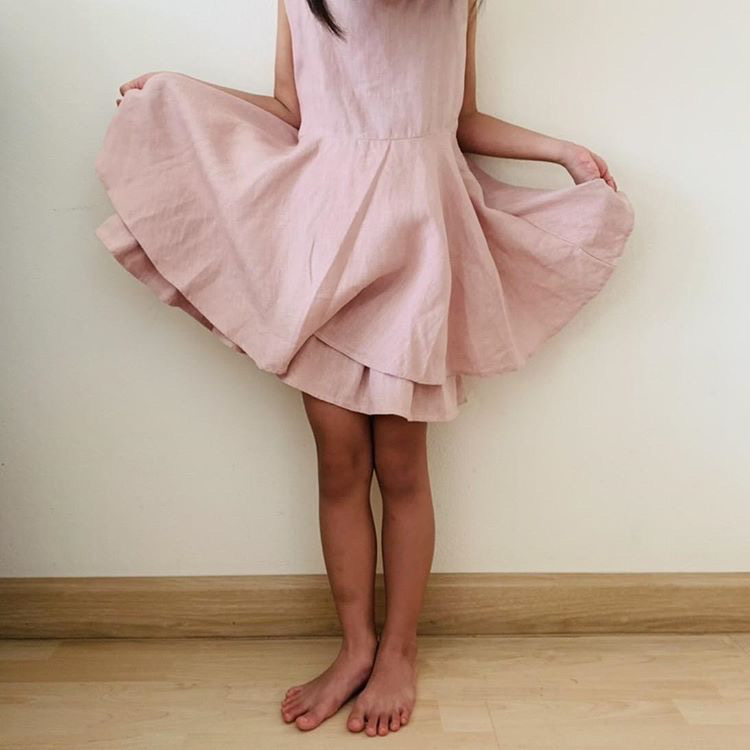 子供服　お出かけ着　女の子　リネンピンク