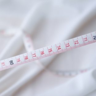 ヌード寸法サイズとは？洋服選びのコツ