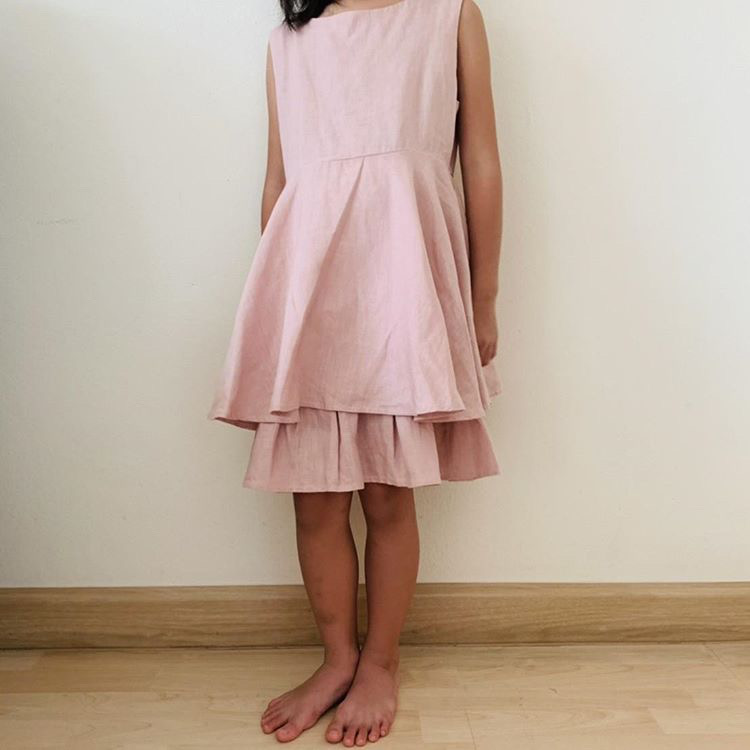 リネン　薄ピンク　ワンピ