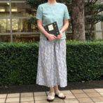 スカーチョ　60代　麻ブラウスコーディネート　リネン　サンダル　本　体型カバーTブラウス　半袖　クルーネック