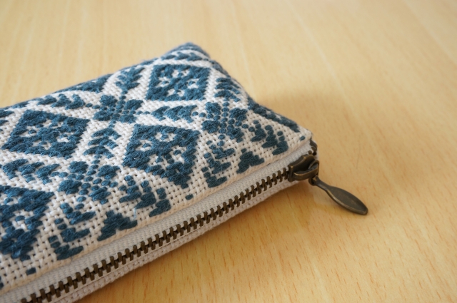 こぎん刺ポーチ