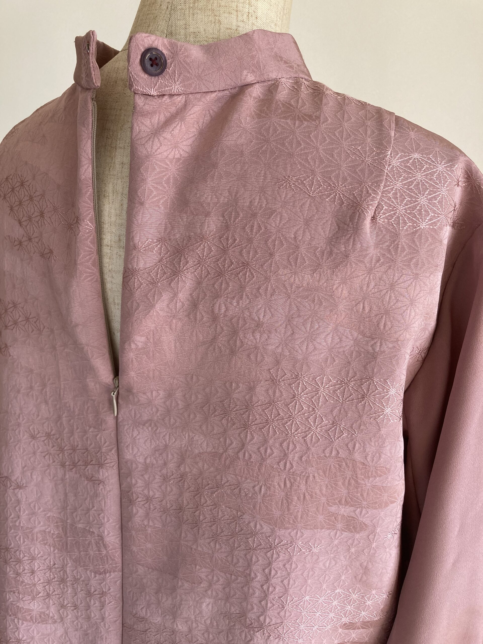 着物リメイク　ファスナーブラウス　淡いピンク　リンクコーデ