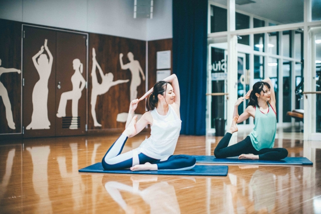 ストレッチ　体型維持　ヨガ