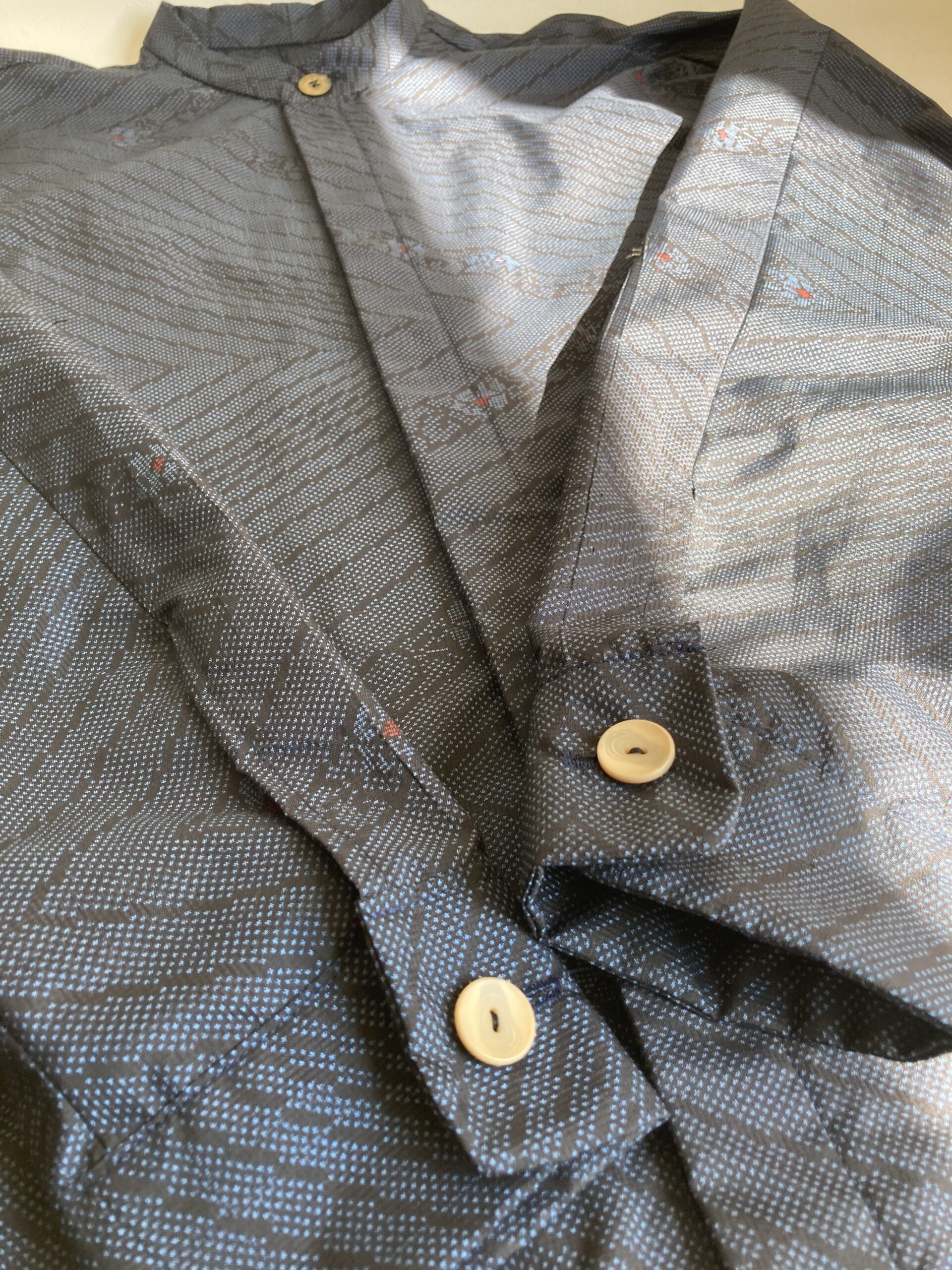 普段から着る男性ものシャツ　年配の方におすすめ