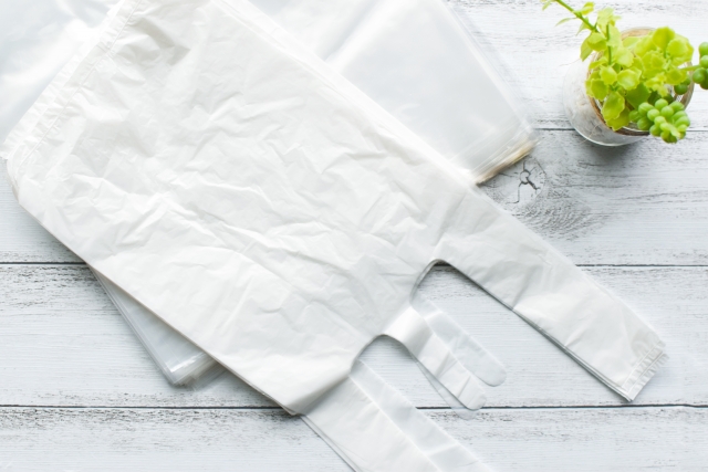 ビニール有料化　エコバックに