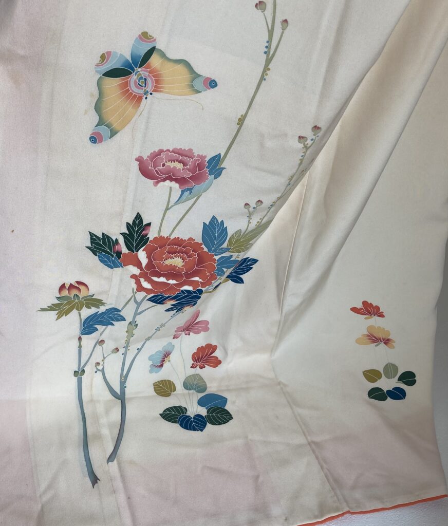 加賀友禅　チョウチョと花　伝統工芸　手書きの絵