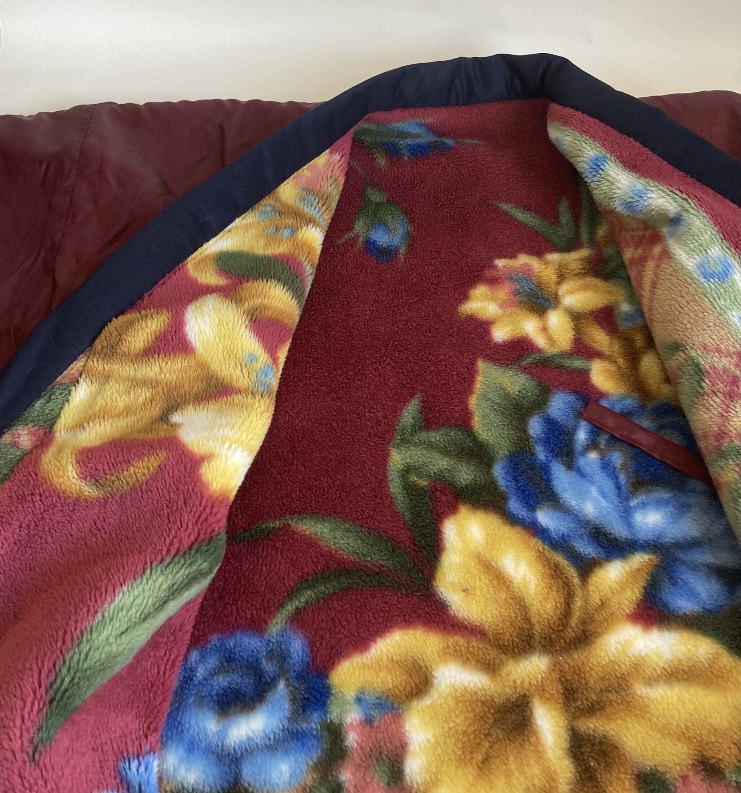 毛布再利用　着る毛布　ダサい花柄　リメイク　作務衣