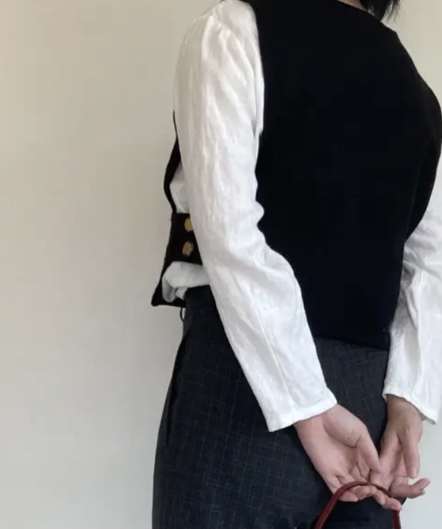 スカートリメイクベスト 再利用 アップサイクル