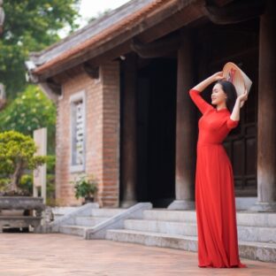 アオザイの魅力ベトナムの伝統衣装の歴史と文化