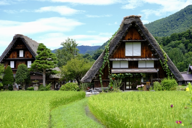 白川郷　合掌造りの家