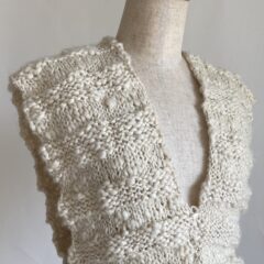 編み物リメイク”手編みマフラー”を冬の身頃暖かベストへ