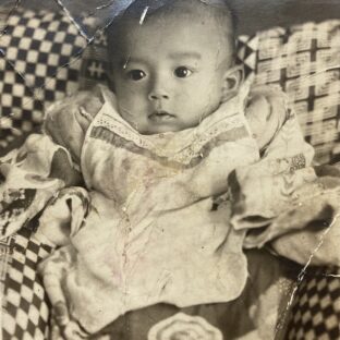 Tシャツリメイク赤ちゃんの服は大人の服で代用できる？