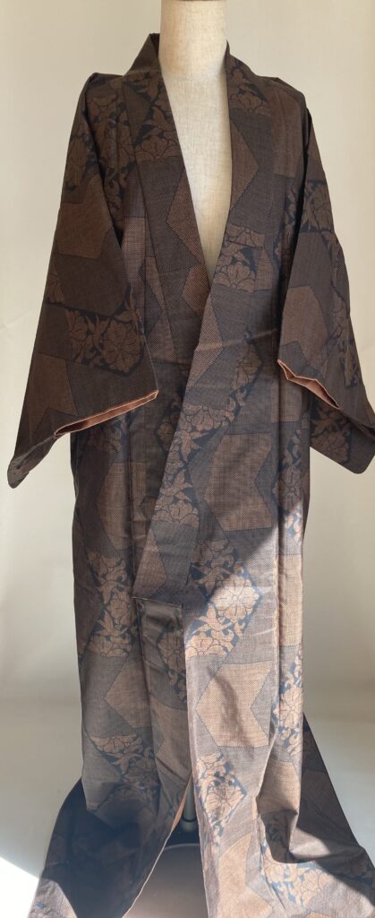 大島紬　茶色　着物　カッコいい