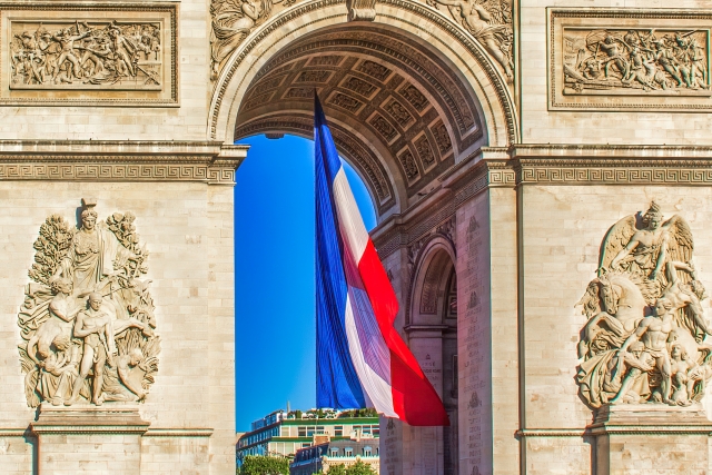 海外のおしゃれスタイル　国別ファッションガイド　フランス