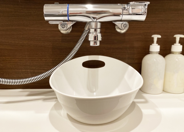 麻 リネン 洋服 漂白方法 白ブラウス 美しく着よう 洗面器