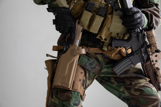 軍服の歴史　役割　豆知識