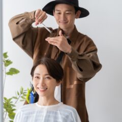 髪型とファッションのバランス中高年女性の魅力を引き出そう！