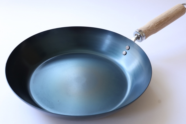 鉄フライパン