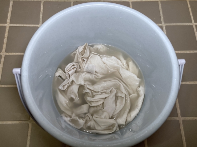 つけ置き洗い  汚れが簡単に落ちる 理由 効果 時間 洗剤