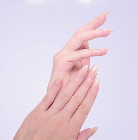 豆知識　ボタンが取れにくくなる　マネキュアの活用法裏技