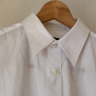 洋服の襟（えり）が気に入らない？簡単リメイク術を紹介