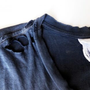 ボロボロ服に隠された外国人の文化